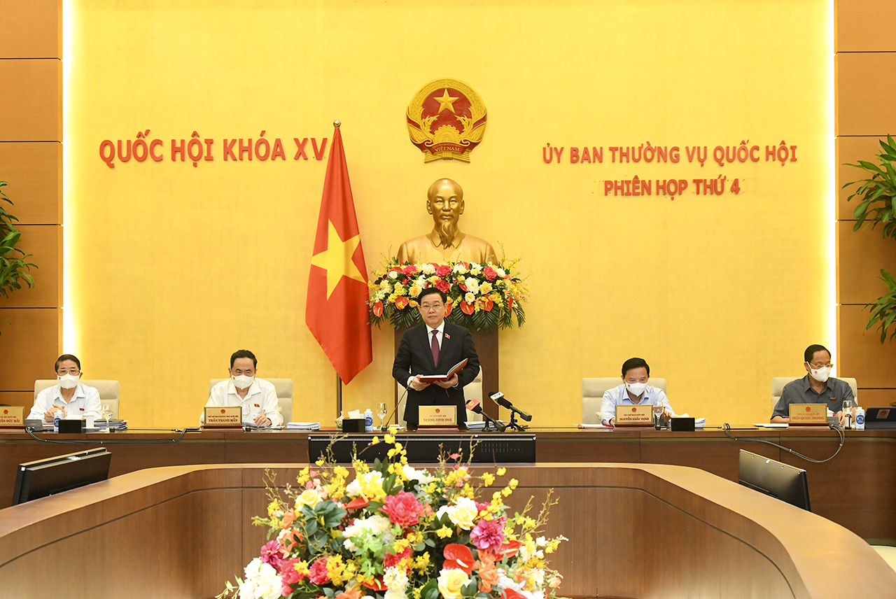 Ủy ban Thường vụ Quốc hội khai mạc phiên họp thứ 4